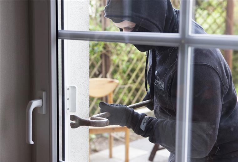 Einbrüche: Die Zahl ist nach oben geschnellt Die Zahl der Einbrüche ist zu Beginn des Jahres angestiegen. Ein langfristiger Trend soll laut Polizei daraus noch nicht abzulesen sein.