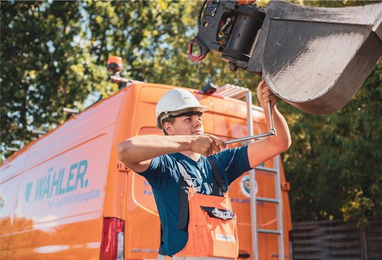 Fast ein Viertel Lehrstellen weniger in der Wesermarsch Die Zahl der neu angebotenen Lehrstellen ist in der Wesermarsch in Industrie, Handel und Handwerk innerhalb von zwei Jahren um fast ein Viertel zurückgegangen.