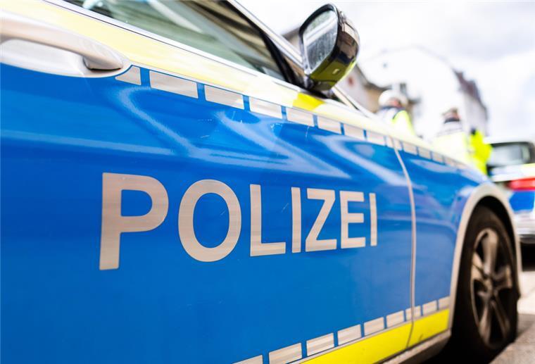 Die Zevener Polizei ermittelt nach einem Betrug, dem ein 73-Jähriger zum Opfer fiel.