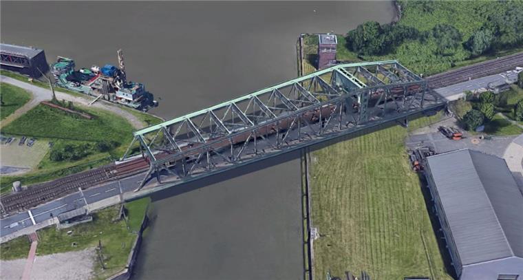 Bremerhaven: Drehbrücke im Überseehafen wird gesperrt Diese Drehbrücke im Hafengebiet in Bremerhaven wird zeitweise gesperrt.