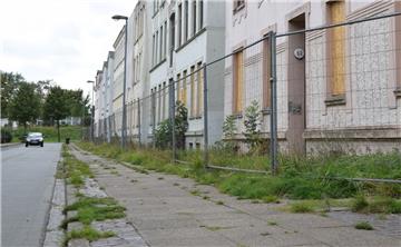 Diese Schrottimmobilien an der Niedersachsenstraße gehören der Firma Nordwohnen. Das Unternehmen möchte sie abreißen lassen – und hofft dabei auf eine Förderung.