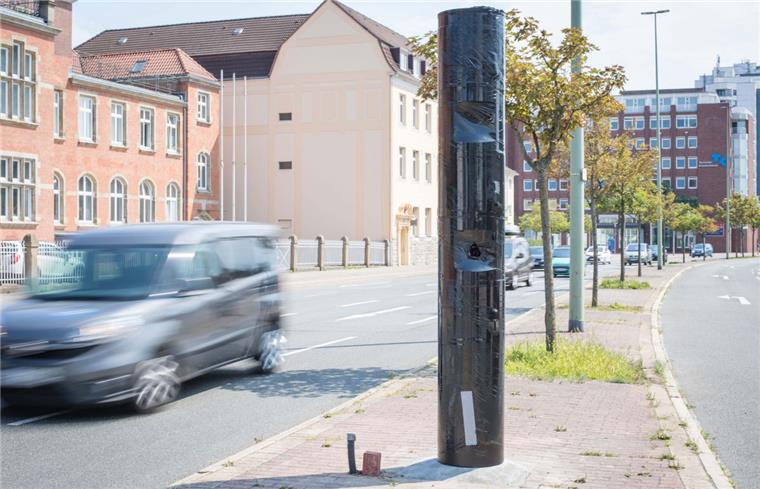 Bremerhaven: Blitzer an der Columbusstraße nur der erste von dreien Dieser Blitzer an der Columbusstraße in Bremerhaven ist nur einer von dreien die in Bremerhaven in diesen Tagen neu installiert werden.