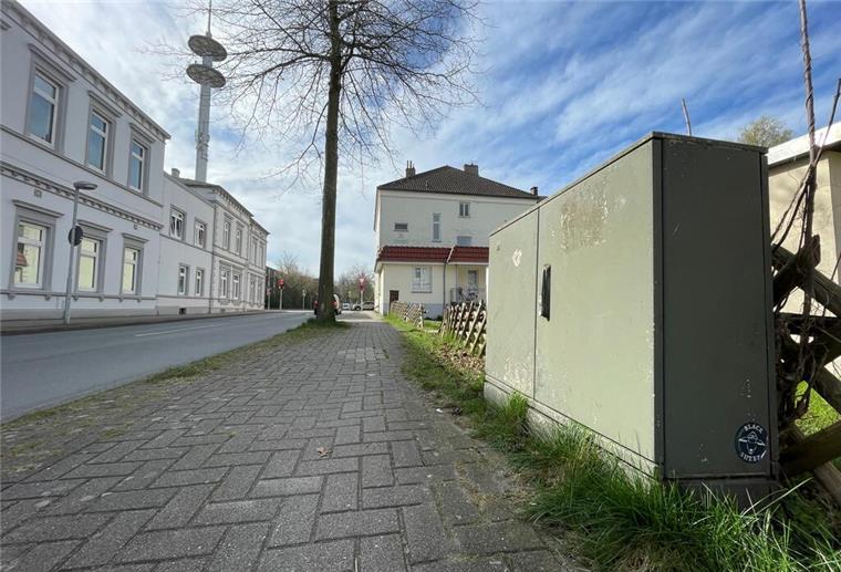 Wenn es in Nordenham nachts dunkel bleibt, leuchtet es tagsüber umso heller Verteilerkasten in Nordenham