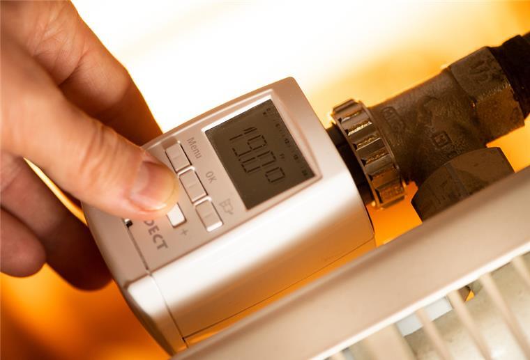 Heizkosten besser im Blick: Mit digitalen Thermostaten sparen Digitales Thermostat