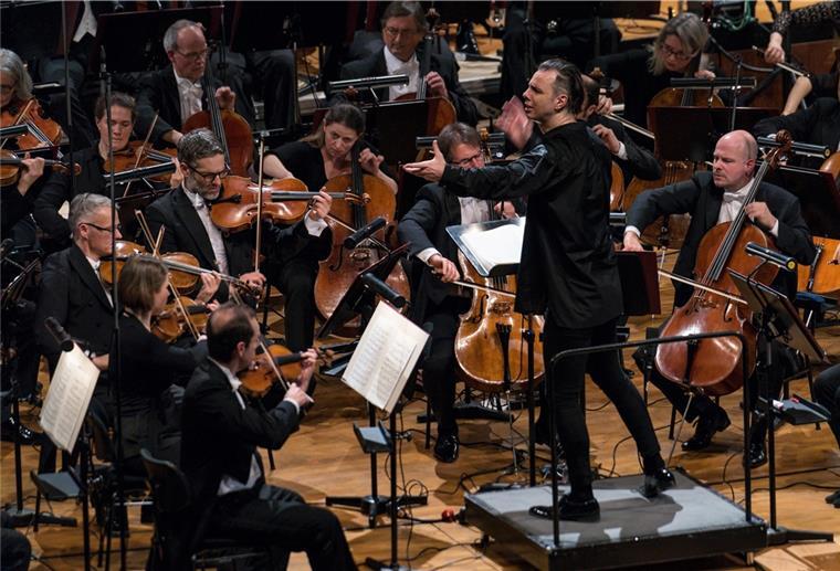 32. Bremer Musikfest startet mit Großer Nachtmusik La Fura dels Baus