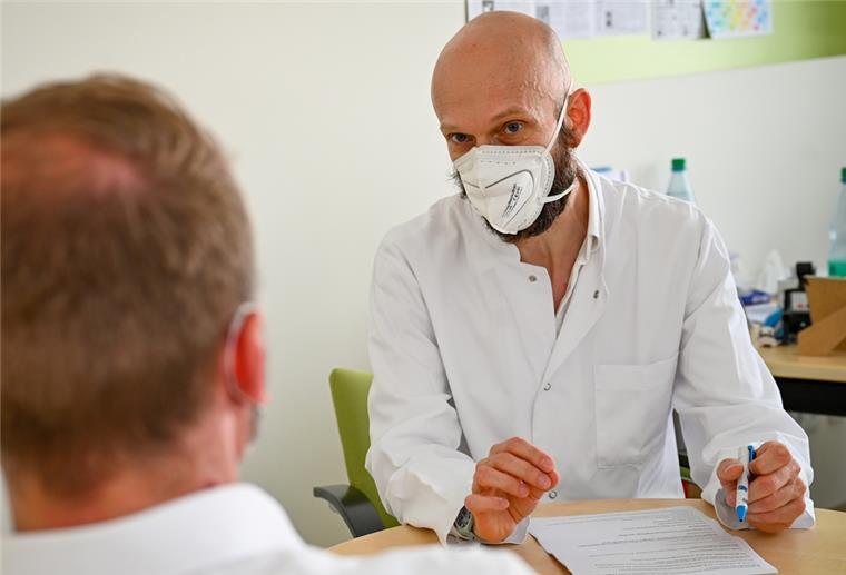 Oberarzt Heimann: Ein Trauma ist meistens heilbar Dirk Heimann, Oberarzt am Klinikum Bremerhaven, hat eine gute Nachricht für traumatisierte Menschen: Auch Traumata sind in der Regel heilbar.