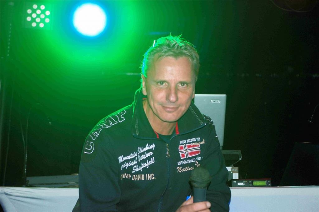 DJ "Stony" sorgte für den musikalischen Hintergrund am Freitagabend. F...