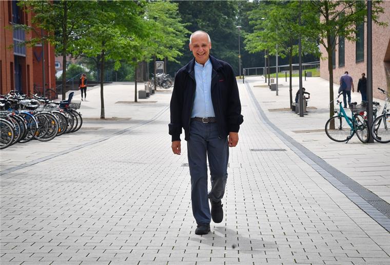 Nach Vorwürfen gegen Pfarrer: Das sagt das Bistum Dr. Helmut Munkel ist seit 2019 einer von derzeit vier Vertrauenspersonen im Bistum Hildesheim, die Ansprechpartner für Betroffene von Missbrauch sind. Foto Scheschonka