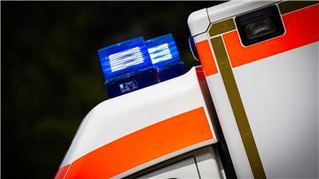 Drei Jugendliche wurden bei dem Unfall am frühen Morgen verletzt. (Symbolfoto)