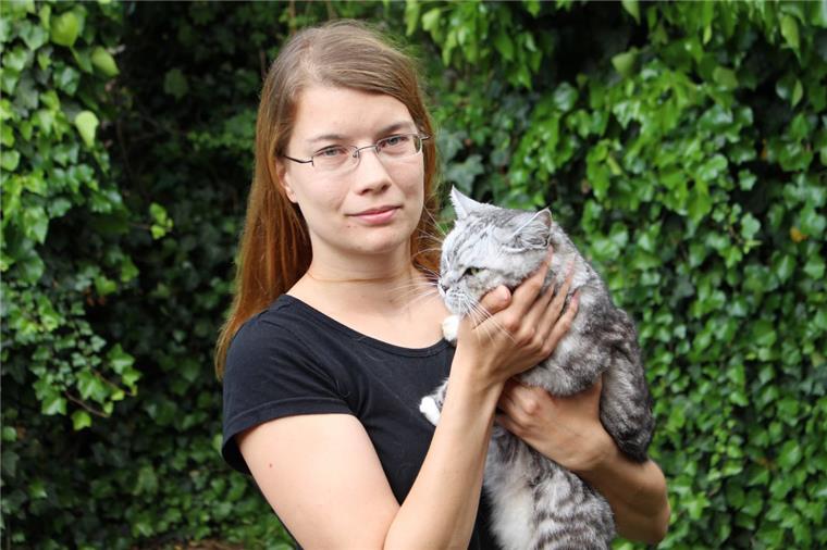 Drei Katzen von Jenny Roth wurden bereits vergiftet: Zwei von ihnen sind gestorben. Nun befürchtet die Rechtenfletherin, dass immer mehr Tiere den Giftködern zum Opfer fallen.