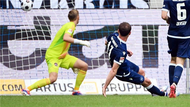 Dreifacher Torschütze: Budu Siwsiwadse vom KSC.