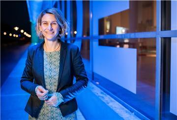 DSM-Direktorin Sunhild Kleingärtner möchte im kommenden Jahr in den USA forschen. Der Zeitpunkt ist umstritten. Der Stiftungsrat sollte am Freitag darüber diskutieren. Aber die Sitzung musste abgebrochen werden. Nun herrscht Unklarheit. Foto: Hartmann