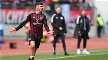 Duman steuerte zwei Treffer zum Testspielsieg gegen Aue hinzu.