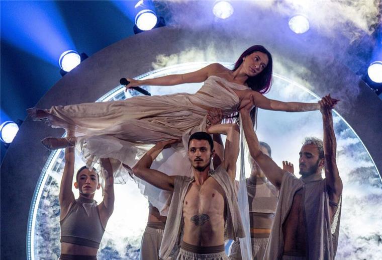 ESC 2024: Wer heute in Malmö im Finale auftritt Eden Golan aus Israel will einen „Hurricane“ entfachen.