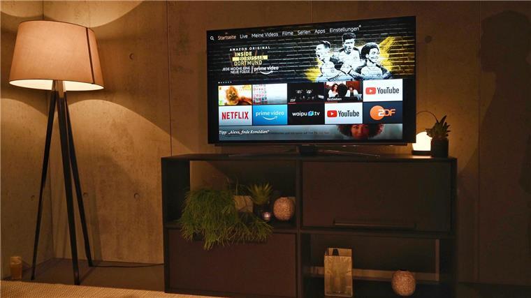 Energiesparen: Was bei der Anschaffung von PC und TV zu beachten ist Fernseher Spartipp