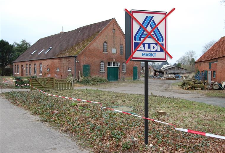 Hagen: Doch kein Aldi im Zentrum Eigentlich sollte dieser frühere Bauernhof bald einem Aldi-Neubau weichen. Doch jetzt machte die Politik einen Strich durch die Rechnung.