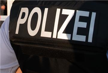 Ein 17-jähriger Randalierer setzte sich gegen die Polizei massiv zur Wehr.
