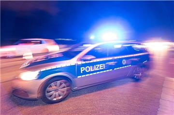 Ein 21-Jähriger hat in Cuxhaven einen Unfall unter Alkoholeinfluss gebaut.