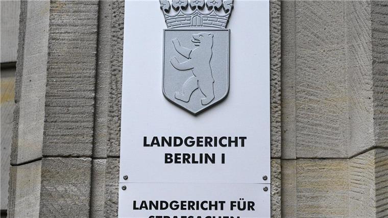 Ein 25-Jähriger kommt wegen versuchten Mordes und Geiselnahme auf die Anklagebank.