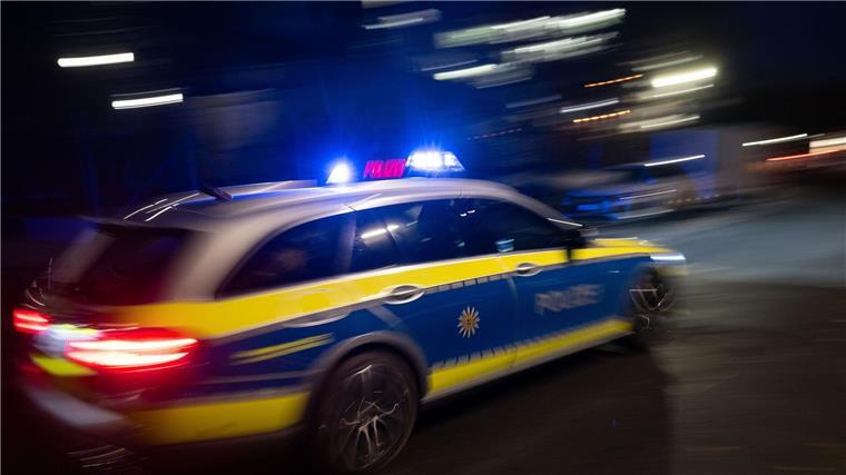 Ein 43-Jähriger hat sich in einem Haus in Buxtehude verschanzt und gedroht, „alles hochgehen zu lassen“. (Symbolbild)