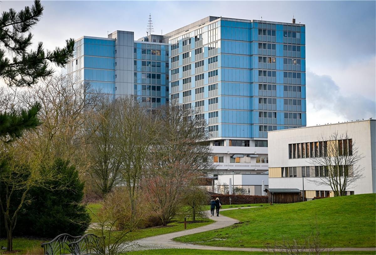 Krankenhäuser: Wegen Corona weiter eingeschränkte Besuchszeiten Klinikum Reinkenheide
