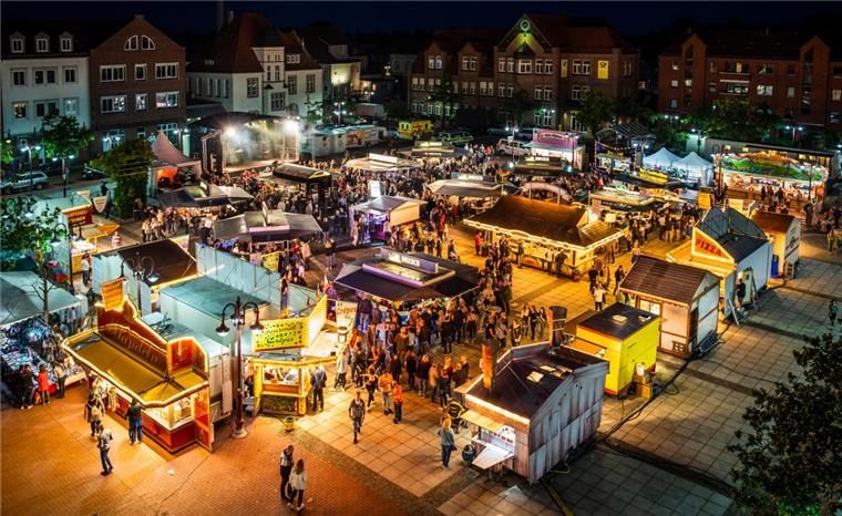 Nordenhamer Stadtfest wieder mit zwei Bühnen Ein Blick auf das Stadtfest in Nordenham im August 2019. Im kommenden Jahr soll das Stadtfest-Areal erheblich ausgeweitet werden.