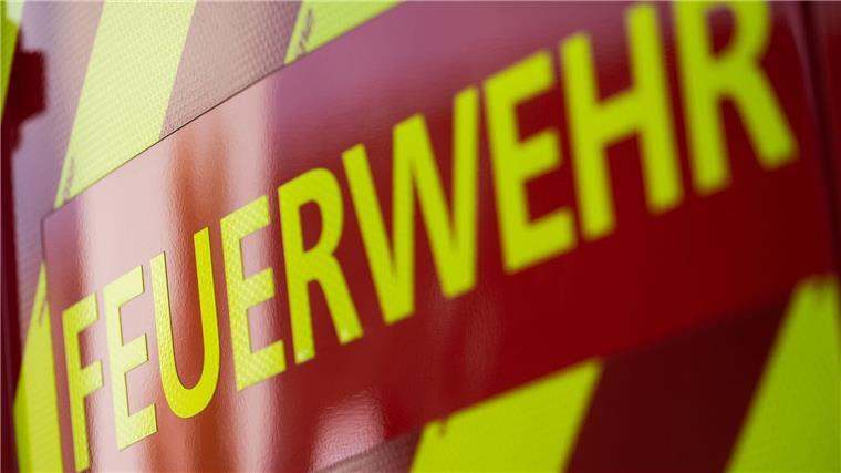 Nach Bränden in Varel: Zwei 15-Jährige gestehen eine Tat Ein Einsatzfahrzeug der Feuerwehr.