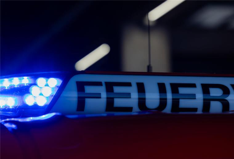 Brand in Tarmstedt: Tauschhaus vollständig abgebrannt Ein Feuer zerstörte am Samstagnachmittag das Tauschhaus Claus in Tarmstedt.