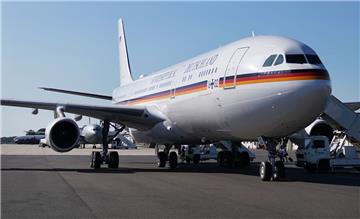Ein Flugzeug der Luftwaffe soll deutsche Staatsangehörige aus China ausfliegen.

