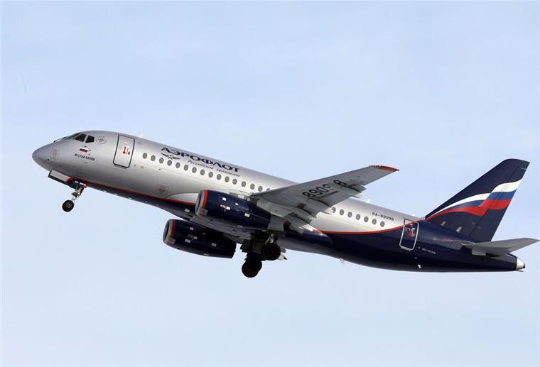 Ein Flugzeug von der Airlines Aeroflot stand lange in München. Das hat den Besitzer fast 500.000 Euro gekostet. (Symbolbild)