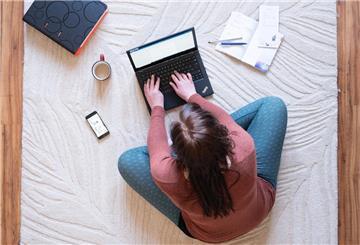 Ein Friseurtermin während der Arbeitszeit entfacht eine Debatte über Homeoffice-Disziplin.