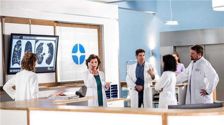 Ein gefährliches Virus hält die Ärzte in Atem.