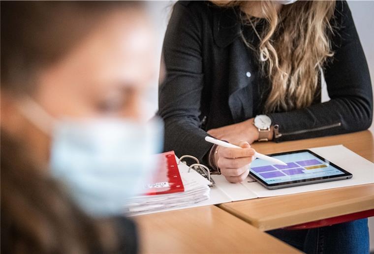 Vergleichstest offenbart „erschreckende“ Ergebnisse Ein Großteil der Schülerinnen und Schüler tat sich mit den gestellten Aufgaben schwer.