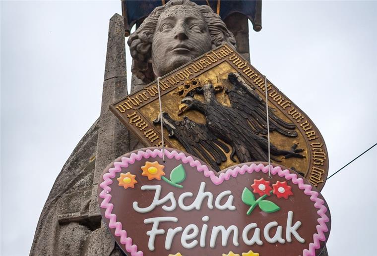 Bremer Roland mit Lebkuchenherz "Ischa Freimaak"