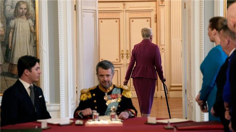 Ein historischer Moment: Die Königin hat abgedankt, ihr Sohn ist neuer König. (Archivbild)