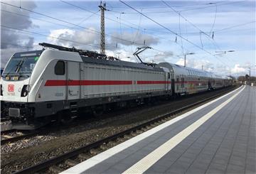 Ein IC 2 ist in Bremerhaven angekommen - allerdings nur zu Testzwecken.