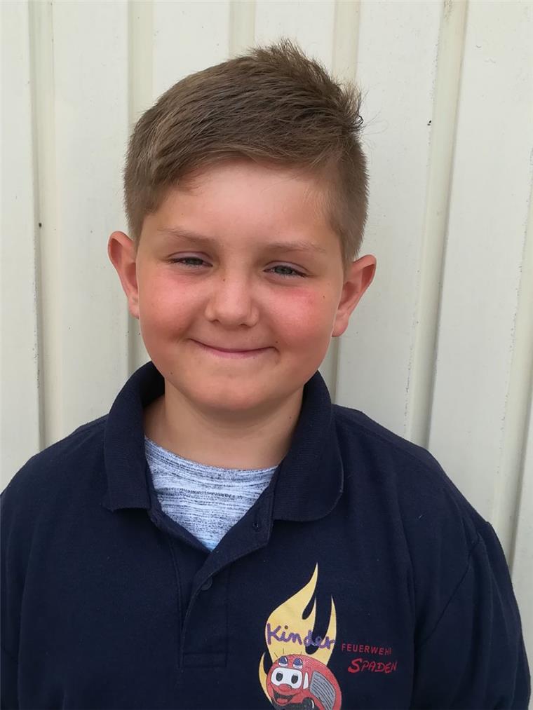 Neunjähriger verhindert Brand in Wehden Ein kleiner Held: Lukas Kordisch (9) aus Wehden verhinderte ein Feuer.