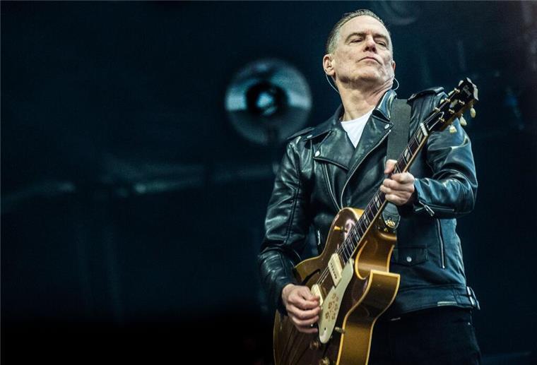 Fettklumpen erzwingt Absage von Bryan-Adams-Konzert Ein Konzert von Bryan Adams wurde wegen eines Fettbergs in der Kanalisation abgesagt. (Archivbild)