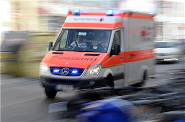 Ein Mann ist in Bremerhaven-Grünhöfe beim Grillen schwer verletzt worden.