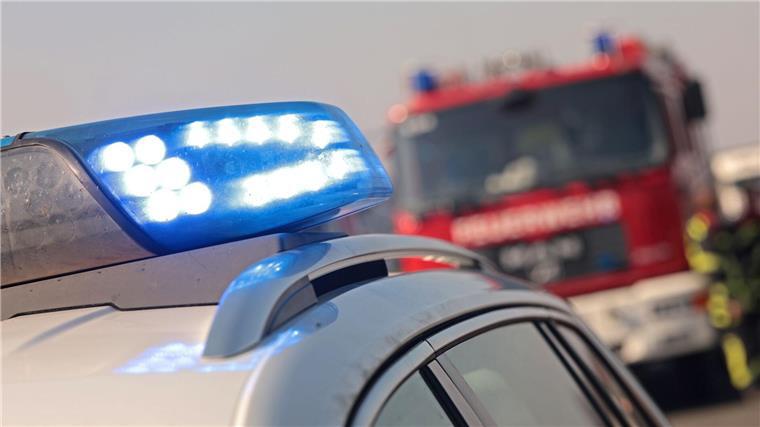 Ein Mensch kam bei dem Unfall ums Leben. (Symbolbild)