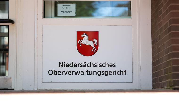 Studentinnen belästigt: Uni-Professor erhält weniger Gehalt Ein Professor hat über Jahre hinweg Studentinnen belästigt. Dafür wird ihm das Gehalt gekürzt. (Archivbild)