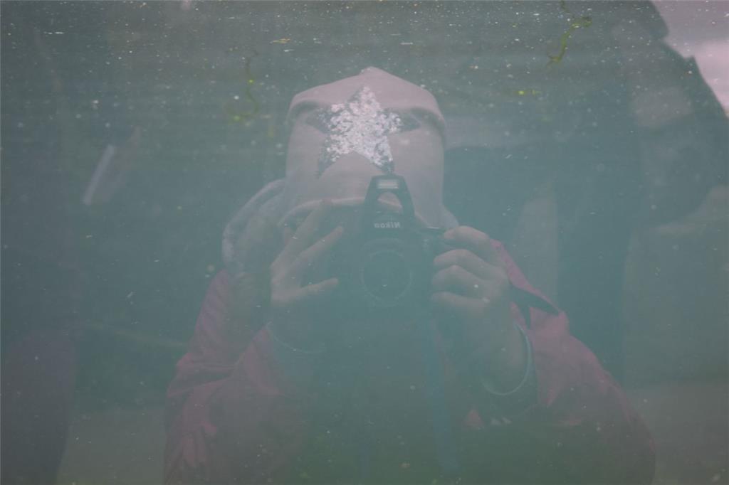 Ein Selfie im Aquarium.