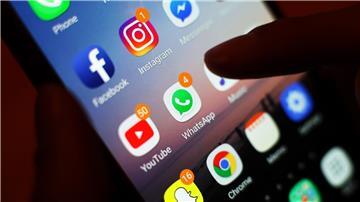 Ein übermäßiger Konsum digitaler Medien bekommt den Menschen nicht gut.