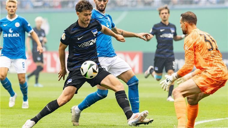 Ein umkämpftes Spiel lieferten sich Hansa und Hertha.