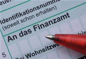 Wer für den Job unter der Woche in einer anderen Stadt wohnt, kann sich womöglich über steuerliche Vorteile freuen. Voraussetzung ist jedoch eine sogenannte doppelte Haushaltsführung – und die ist laut einem neuen Urteil an klare Bedingungen geknüpft.