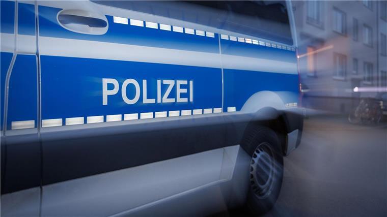 Polizei fasst Verdächtigen nach mehreren Bränden Ein verdächtiger Mann wird nach einer Brandserie im Landreis Holzminden von der Polizei gefasst. (Symbolbild)