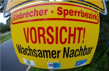 Ein wachsamer Nachbar hat in Speckenbüttel einen Einbruch verhindert.