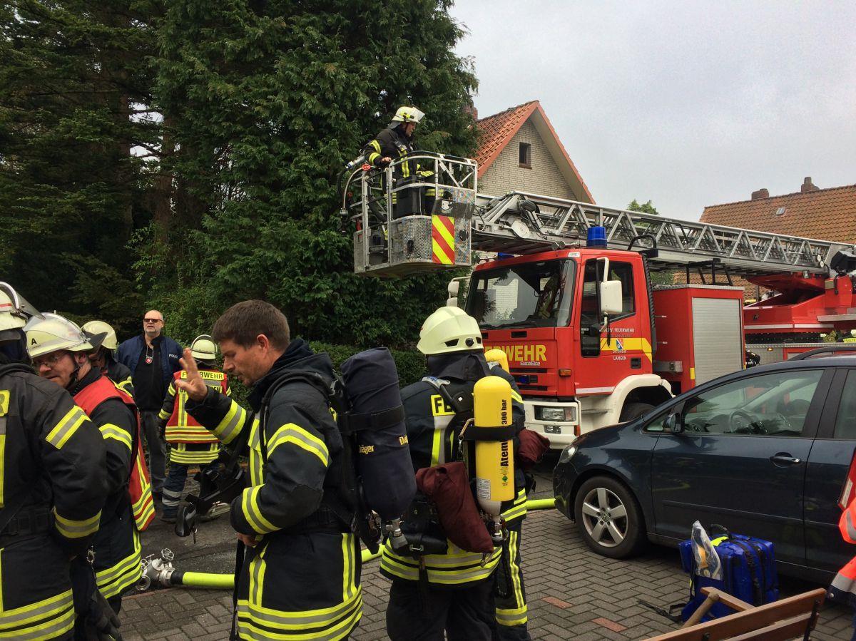 Wohnhaus brennt in Langen: 63-Jährige schwer verletzt Ein Wohnhaus hat am Mittwoch in Langen gebrannt.