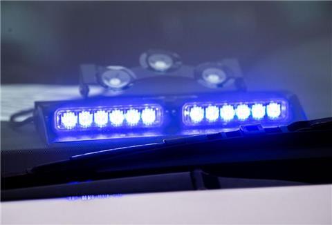 Ein Zivilfahrzeug der Polizei wurde bei dem Manöver des betrunkenen Österreichers in Mitleidenschaft gezogen (Symbolbild)
