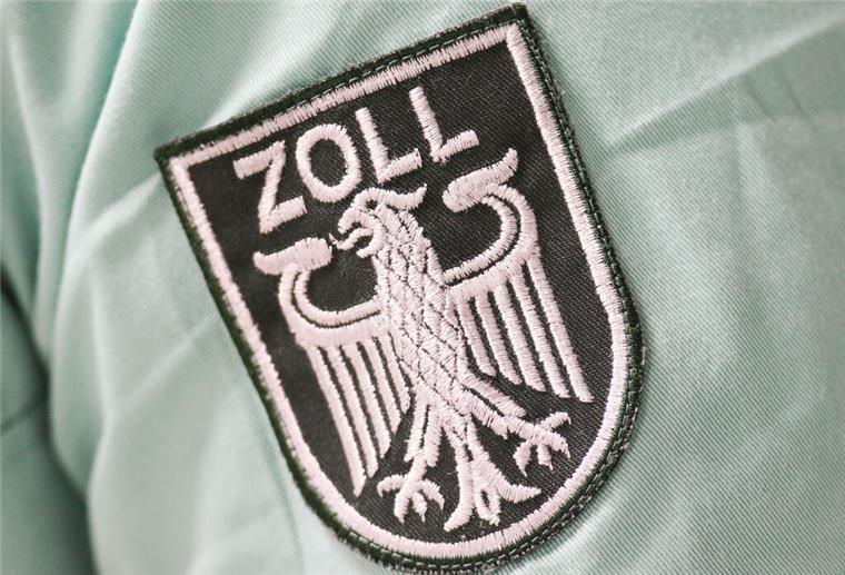 Ein Zollbeamter wurde angegriffen.